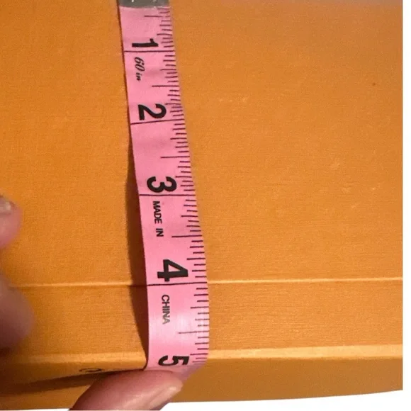 Louis Vuitton Gift Box & Dust Bag – Authentic Designer Packaging - Picture 5 of 7